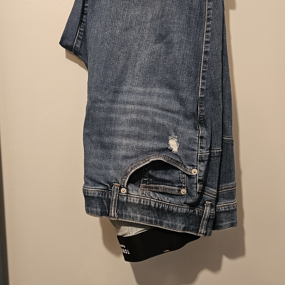 Torrid Bombshell Skinny Fit Blue Jeans - Size 24R
